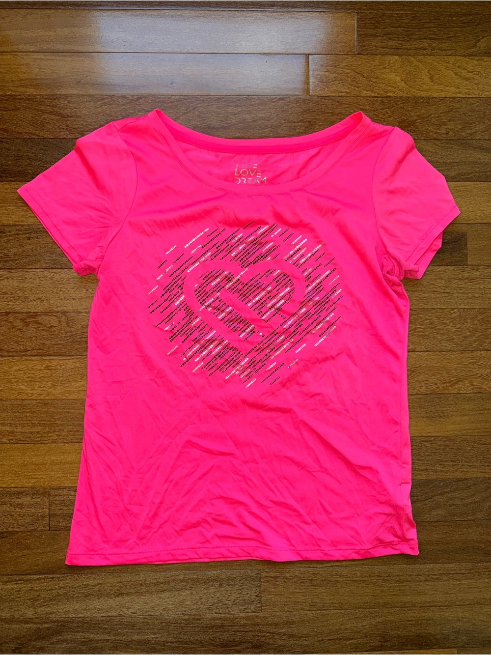Aeropostale Neon Pink Short Sleeve Heart Tee